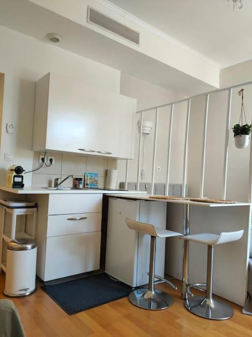 Charmant Studio Quai Joliette Марсилия Екстериор снимка